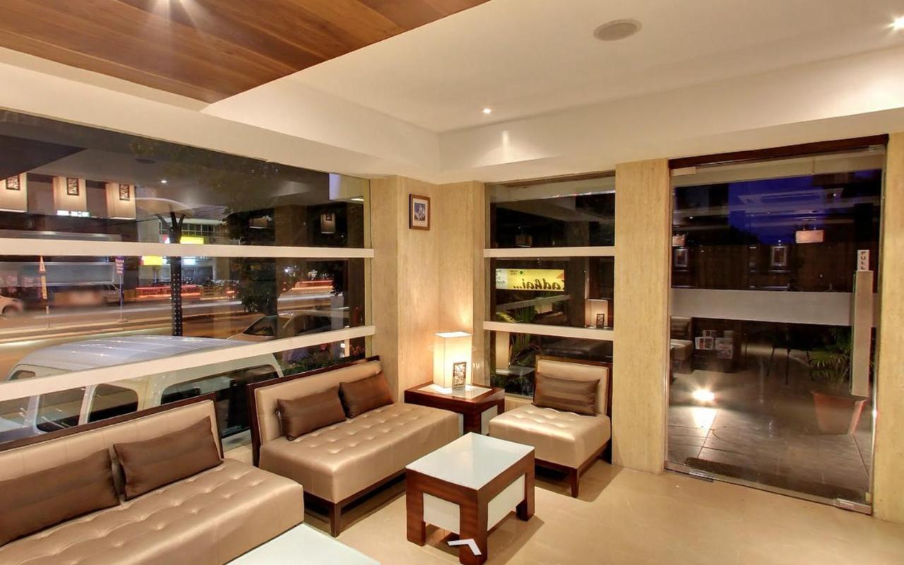 Krios Hotel - Near Sg Highway, אחמדאבאד מראה חיצוני תמונה