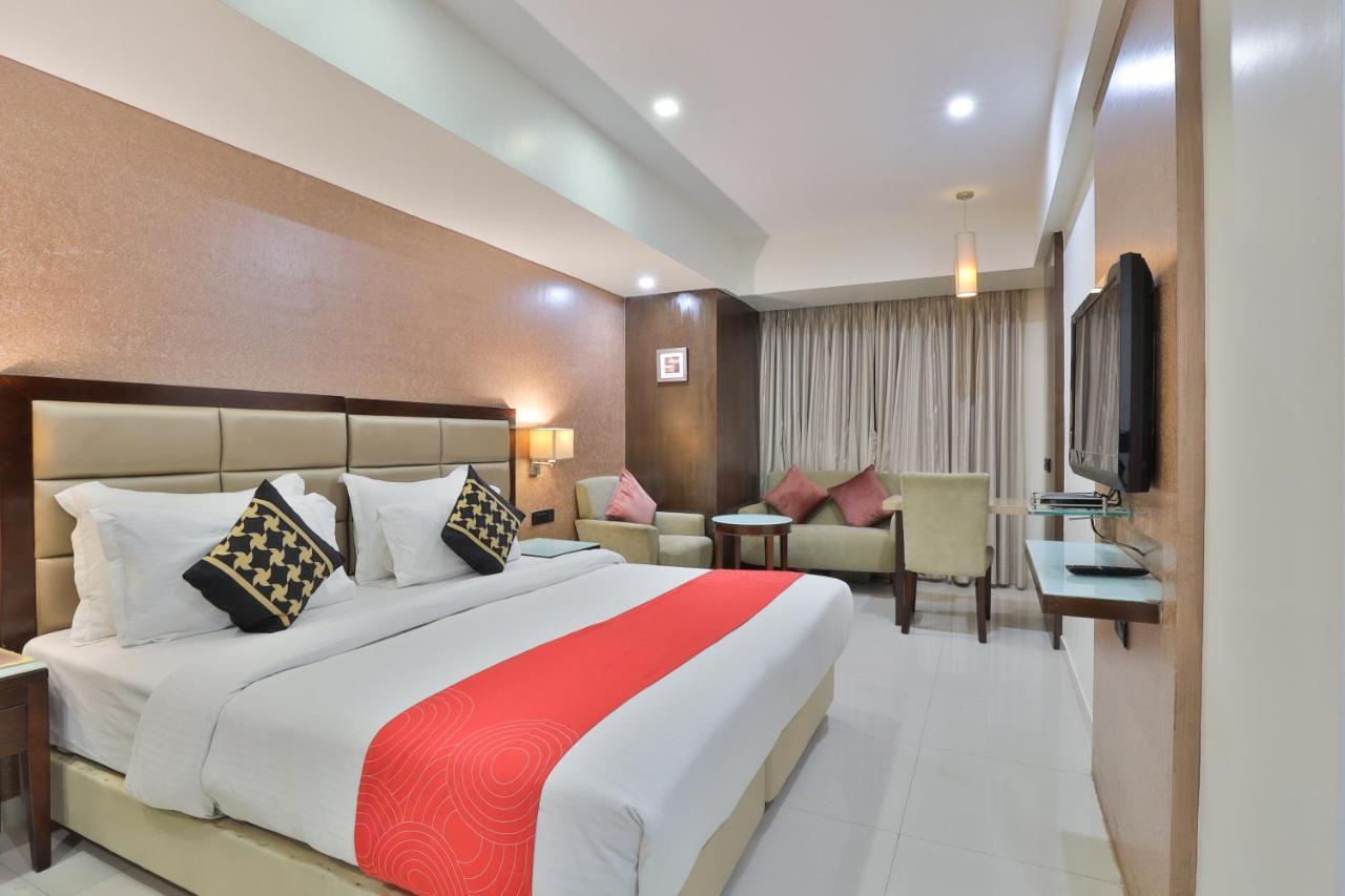 Krios Hotel - Near Sg Highway, אחמדאבאד מראה חיצוני תמונה
